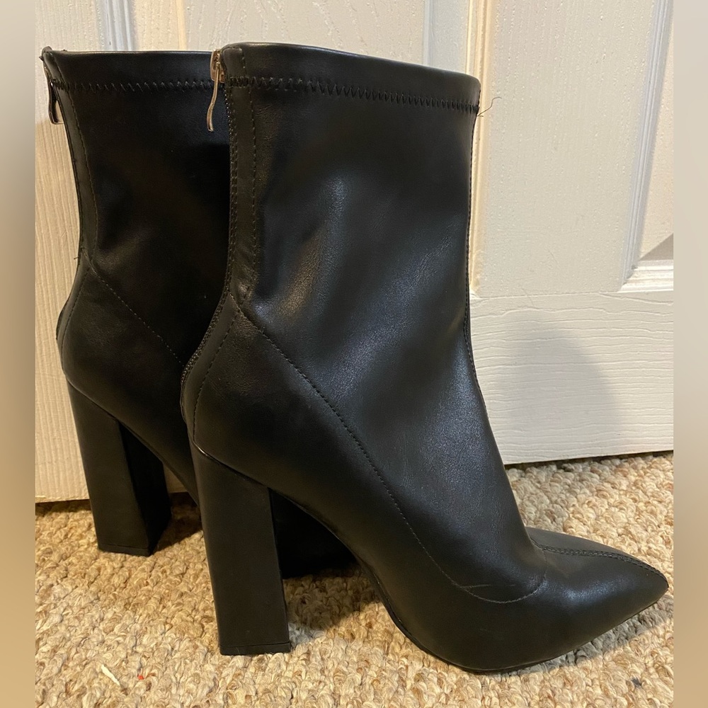 Pretty Little Things Boots